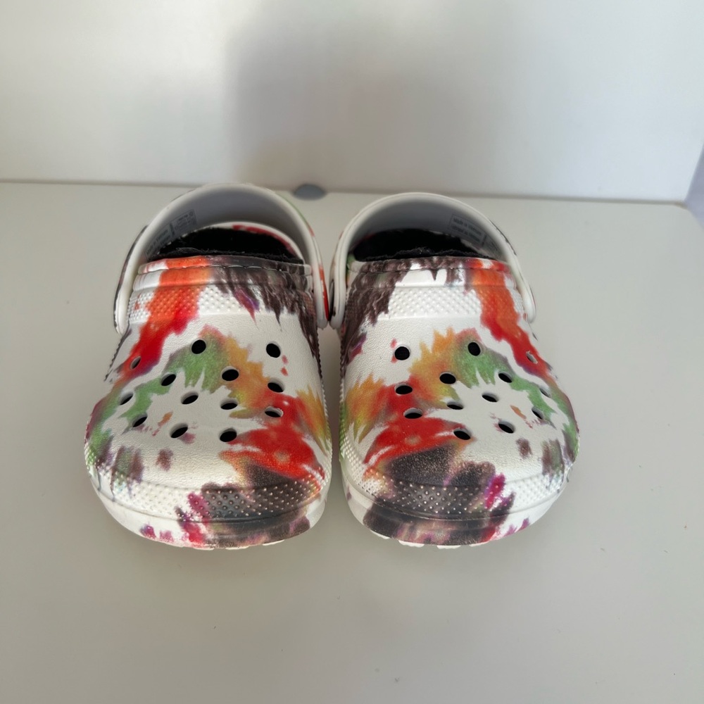 CROCS Toddler Fleece/Fur/Fuzzy lined shoes 5C